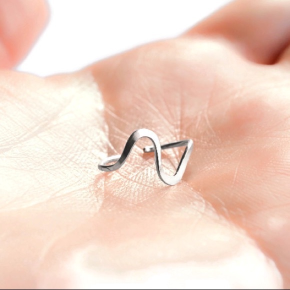 🌊 wave ear cuff fake faux conch cartilage clip on earcuff earring nonpierced - Picture 4 of 7